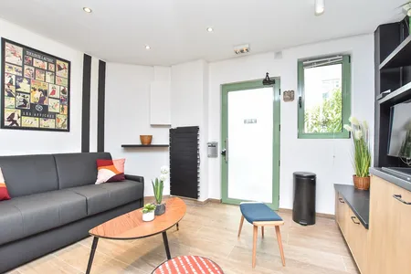 Charming Marais Retreat: Elegant Apartment Near Place des Vosges & Picasso Museum
