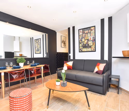 Charming Marais Retreat: Elegant Apartment Near Place des Vosges & Picasso Museum