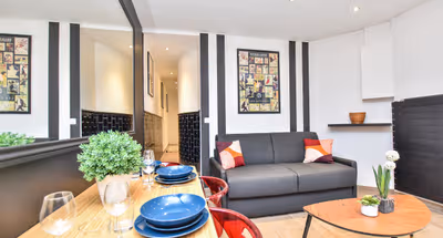 Charming Marais Retreat: Elegant Apartment Near Place des Vosges & Picasso Museum