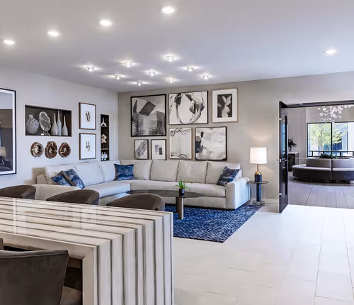 Fox Valley  Center Apartment