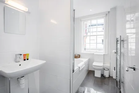 Windsor Castle 5 Bed Townhouse