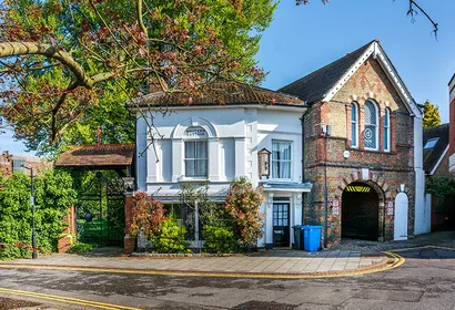 Western Cottage