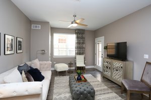 Station Blvd Apartment
