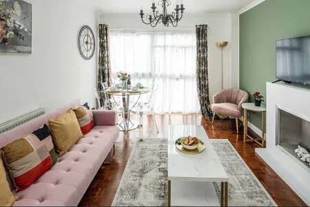 Le Chateau Apartment
