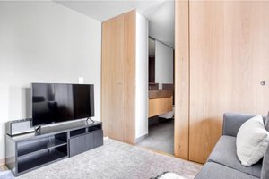 R. Artilharia service apartment