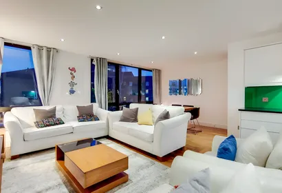 Warren Street Deluxe