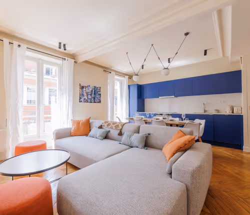 De Flore Serviced Apartment