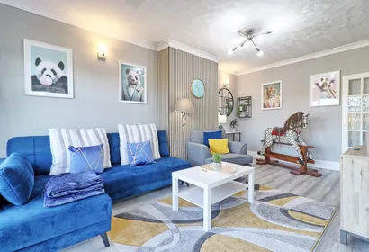Large 3 bedroom Family House