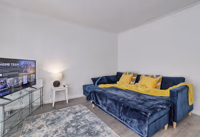 Basildon 3 bedroom house - Modern