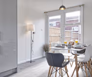 Basildon 3 bedroom house - Modern