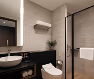 Holland Serviced Apartment