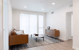 S McClelland St Apartment