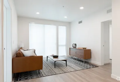 S McClelland St Apartment