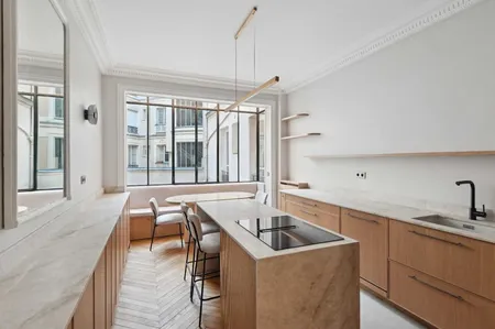 Tree-Lined Tranquility in the Heart of the 16th Arrondissement