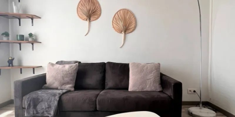 Roux Serviced Apartment