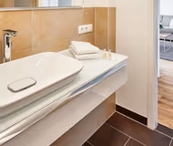 Parkallee Service Apartment