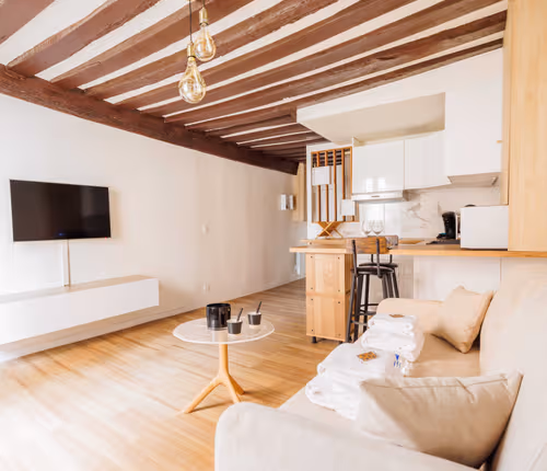 Charming Studio in the Heart of Saint-Germain – Perfect for Short-Term Rentals