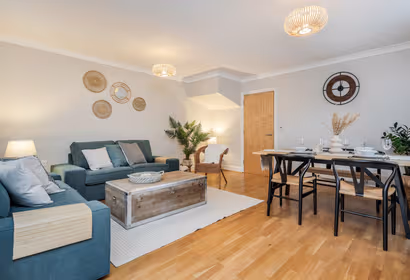 North Ascot Serenity - Contractors and Travellers