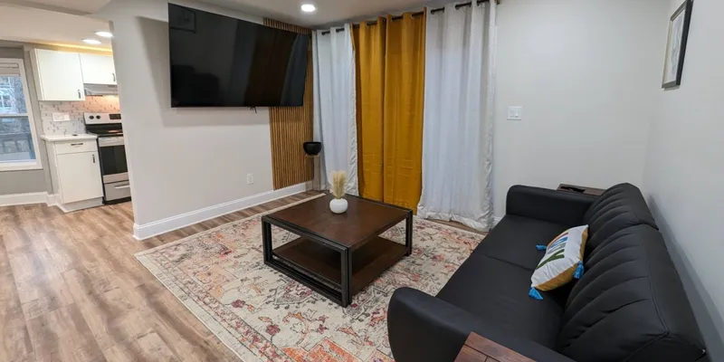 Colony Suite
