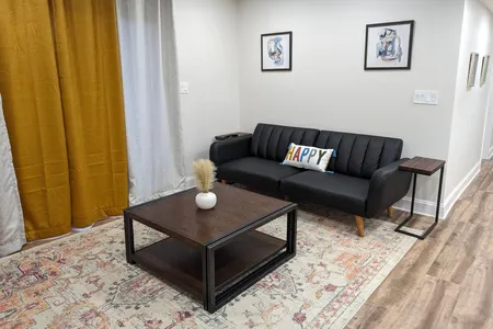 Colony Suite