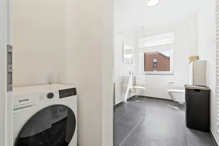 1 BR - 28 rue Edward Steichen