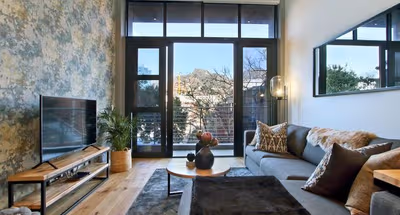 Luxury One Bedroom Apartment in De Waterkant