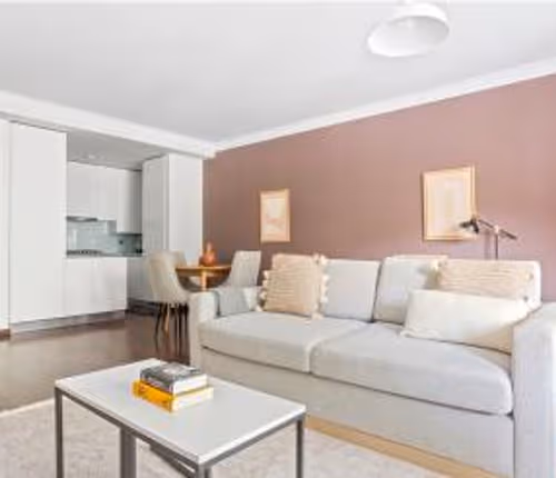 Pedro Nunes Service Apartments