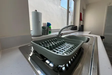 Sleeps 6, Stylish Home, Free Parking, Smart TV