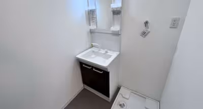 Ebina Street Studio Apartment