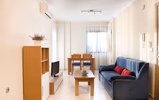 GLORIETA  Serviced Apartment