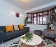 Gaia Cottage