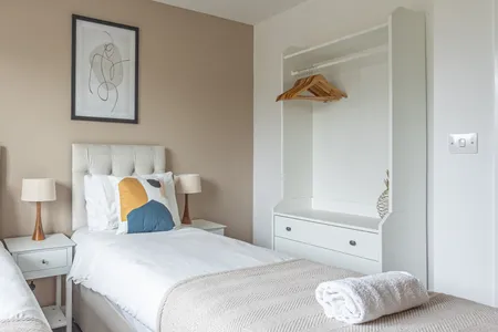 Monea Hall Apartment