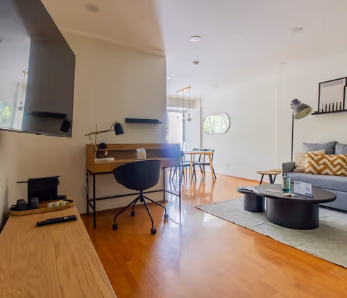 Calle Michelet Apartment