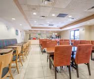 43rd Street NW Aparthotel