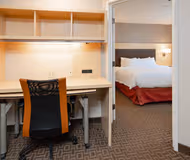 43rd Street NW Aparthotel