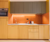 Odeon Retreat: Stylish Comfort in Paris