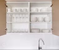 Tovar service apartment