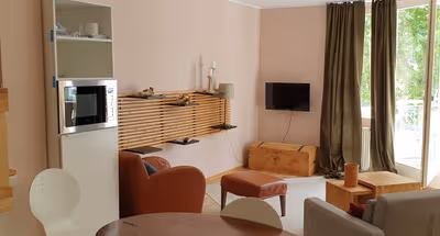 Bacchus Service Apartment