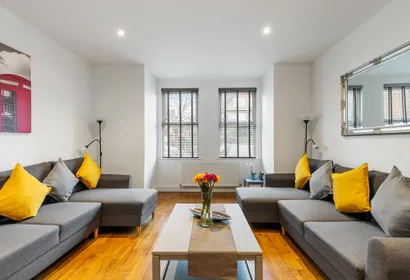 9A St Marks Road
