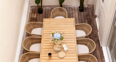 Completely refurbished& custom-built 2 living rooms, 6premium bedrooms, &terrace