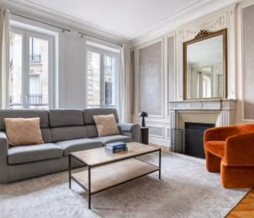 Laugier Street Service Apartment