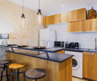 Charming Paris Getaway in Montorgueil - Sleeps 4