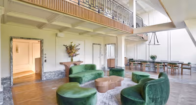 A sight to behold of the Eiffel! 450m² La Magnifique ultra luxury Eiffel duplex