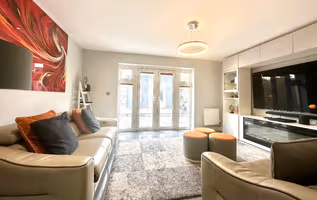 Ideal 4 Bedroomed House In Bicester