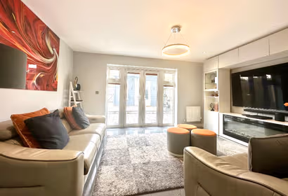 Ideal 4 Bedroomed House In Bicester