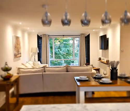 Top Floor Penthouse Apartment