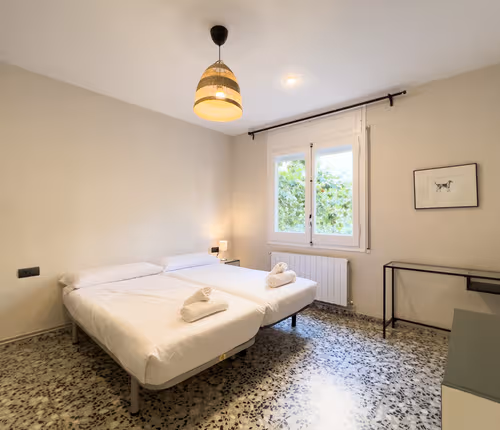 Travessera de Gracia service apartment