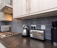 Fully equipped kitchen at 35 Greenwell Street