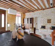 The Montmartre Residence: Spacious 3-Bedroom Apartment