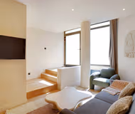 albert serviced apartment